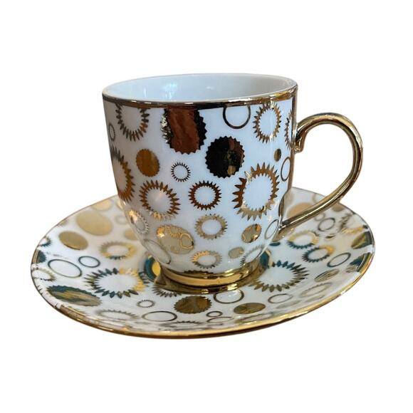 Extra Set of 4 Demitasse Cups and Saucers Set White Gold in Box - Picture 7 of 11